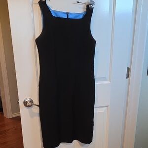 Elegant Black Sleeveless Dress